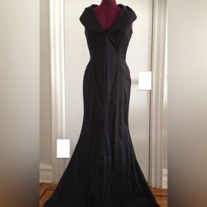 Elegant Black Evening Gown